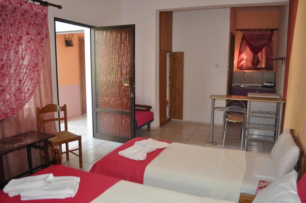 Studios Ifigenia Skala Potamia  Ruang foto